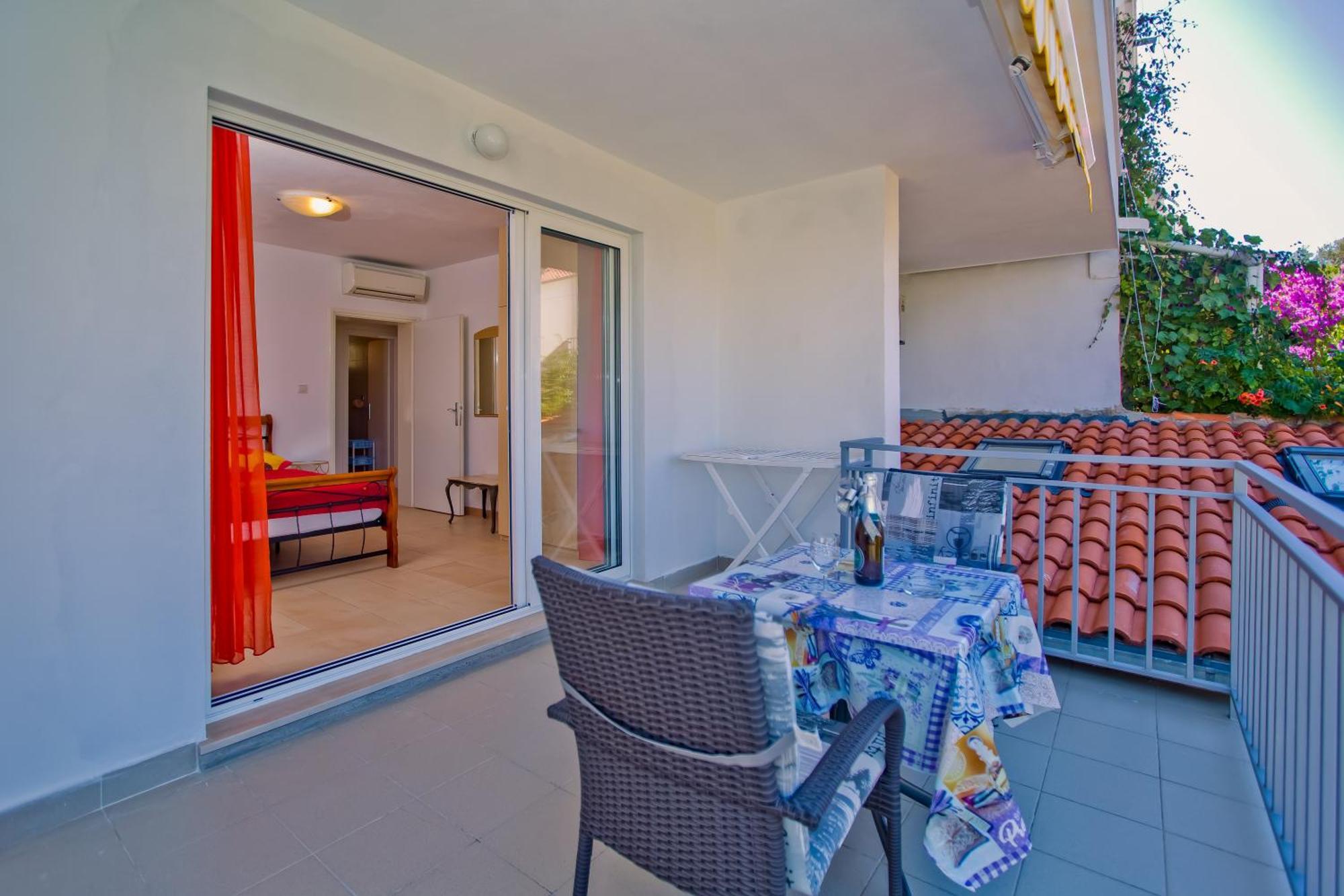 Apartments Hruban Хвар Экстерьер фото