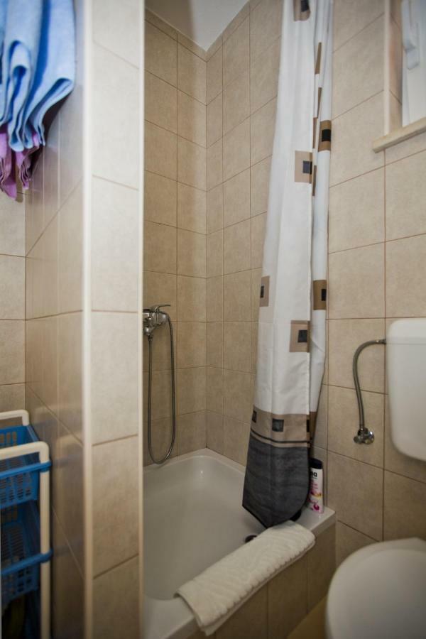 Apartments Hruban Хвар Экстерьер фото