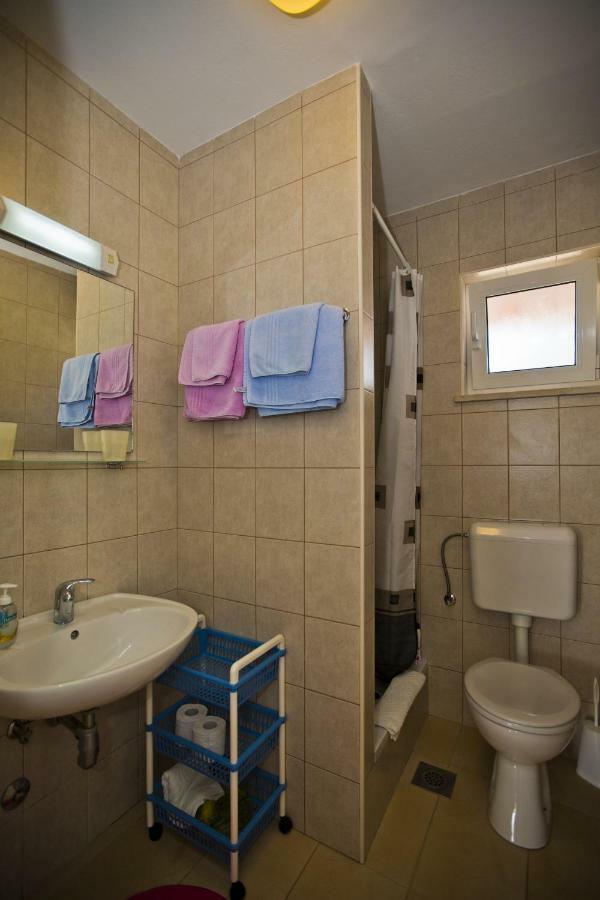 Apartments Hruban Хвар Экстерьер фото
