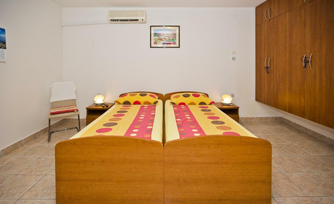 Apartments Hruban Хвар Экстерьер фото