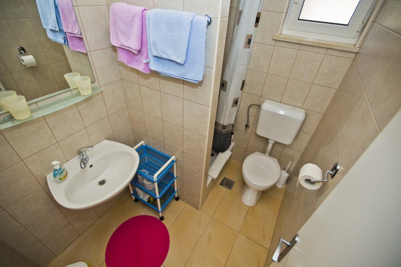 Apartments Hruban Хвар Экстерьер фото
